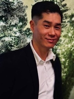 photo_5033012397840468869_y